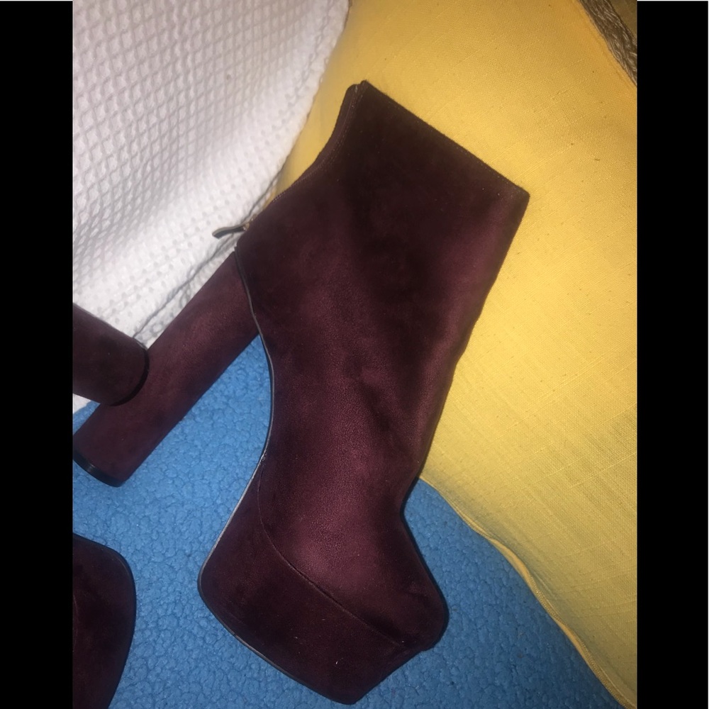 Plum heels